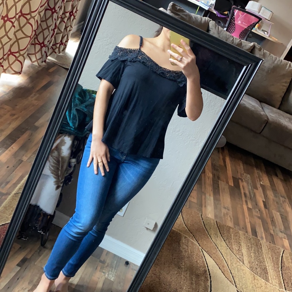 Black top with lace